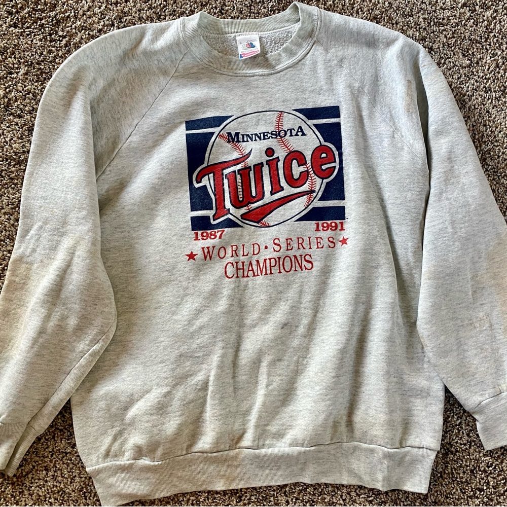 Vintage Minnesota Twins Sweatshirt